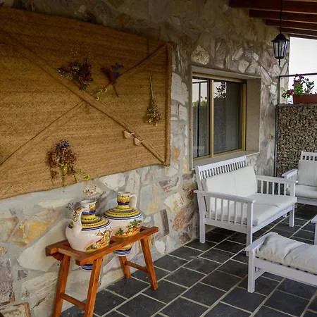 Casa Barxelo Con Piscina En Feriehus Monforte De Lemos