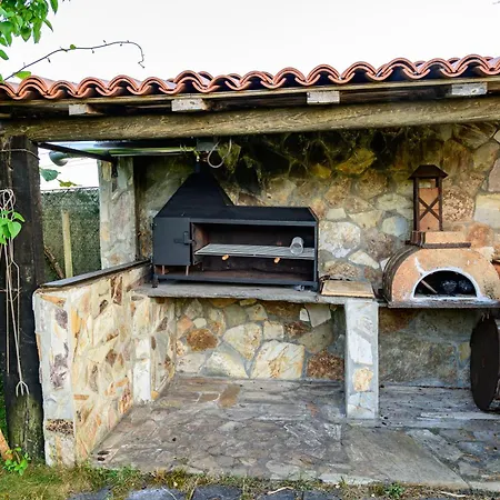 Casa Barxelo Con Piscina En * Monforte De Lemos