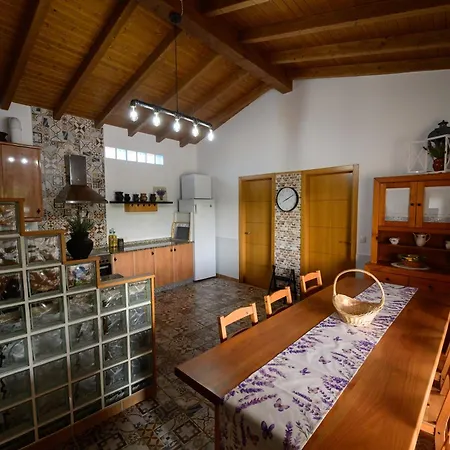 Casa Barxelo Con Piscina En 蒙福特·德·莱蒙斯